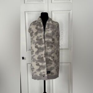Gray Camo Print Faux Fur Scarf